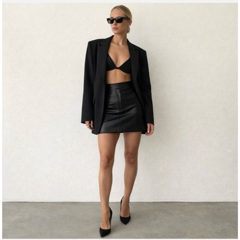 NWT NONCHALANT LABEL Women's Small Juno Black Faux Leather Mini Skirt